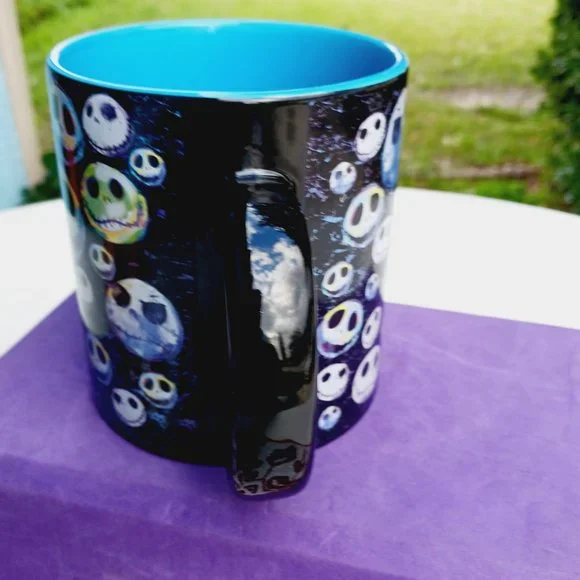 Disney 20 oz Coffee Mug Night before Xmas - Picture 4 of 7